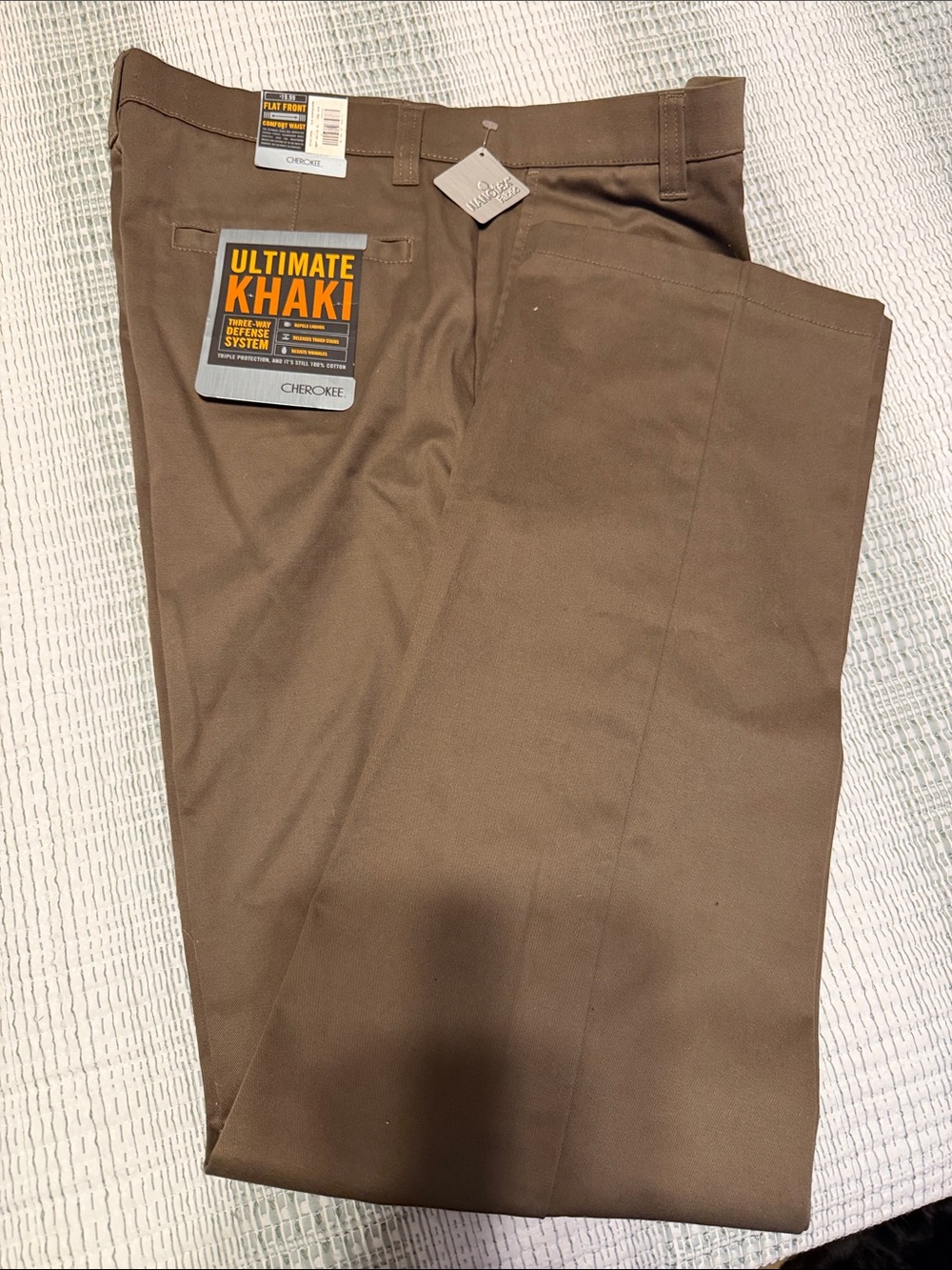 Cherokee Brown Men's Flat-Front Chinos